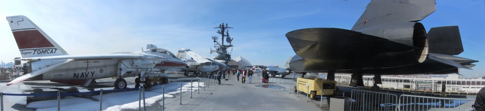 flight_deck_looking_to_stern