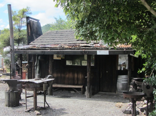 bearded_mining_company_hut