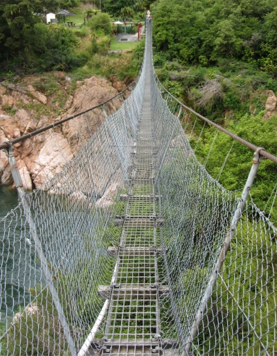 buller_gorge_swingbridge