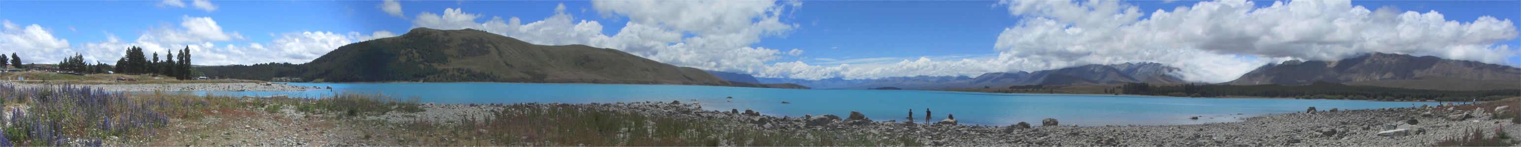 lake_tekapo_from_village