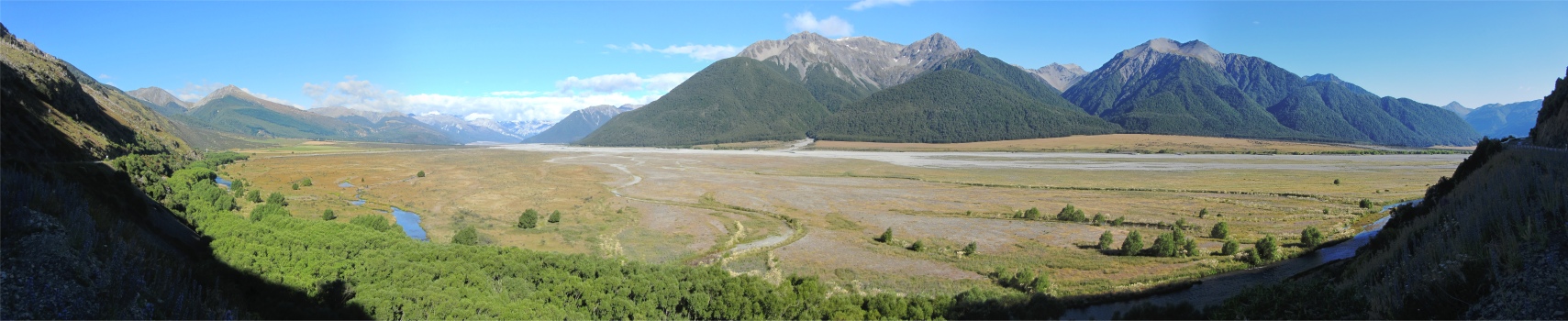 waimakarira_river_valley
