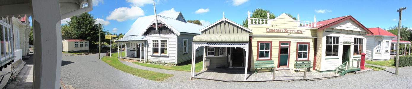taranaki_pioneer_village_main_street