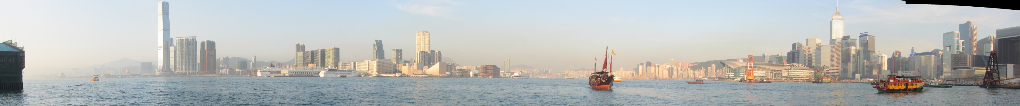 kowloon_from_hong_kong_island