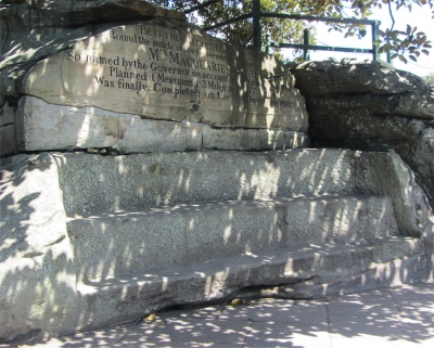 mrs_macquaries_chair