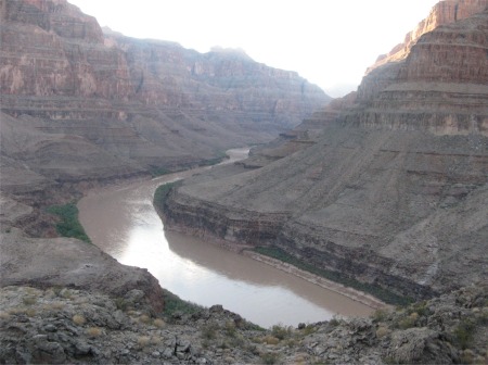 colorado_river_from_plateau