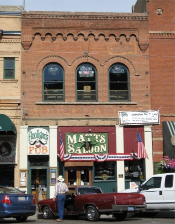 matts_saloon