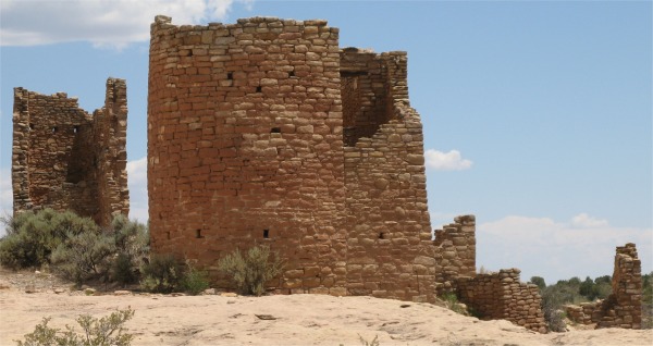 hovenweep_castle