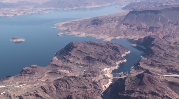 hoover_dam_from_the_air