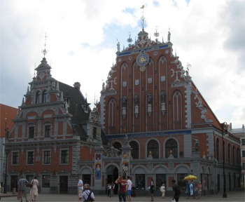 house_of_the_blackheads