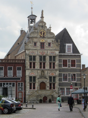 brouwershaven_stadhuis