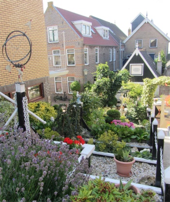 urk_terraced_gardens