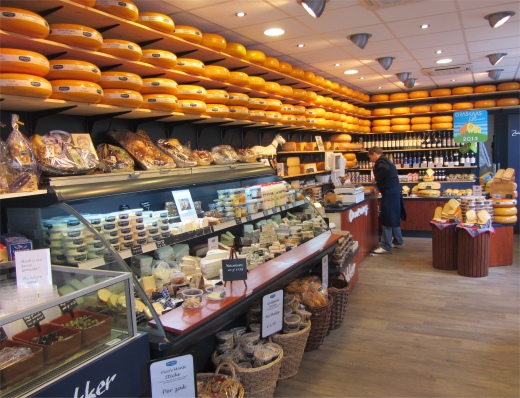 dokkum_cheese_shop