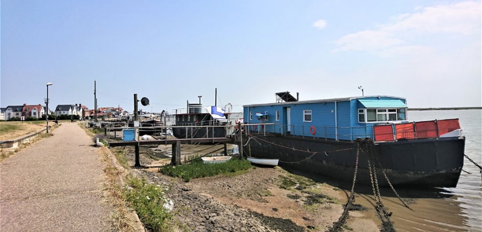 west_quay_houseboats